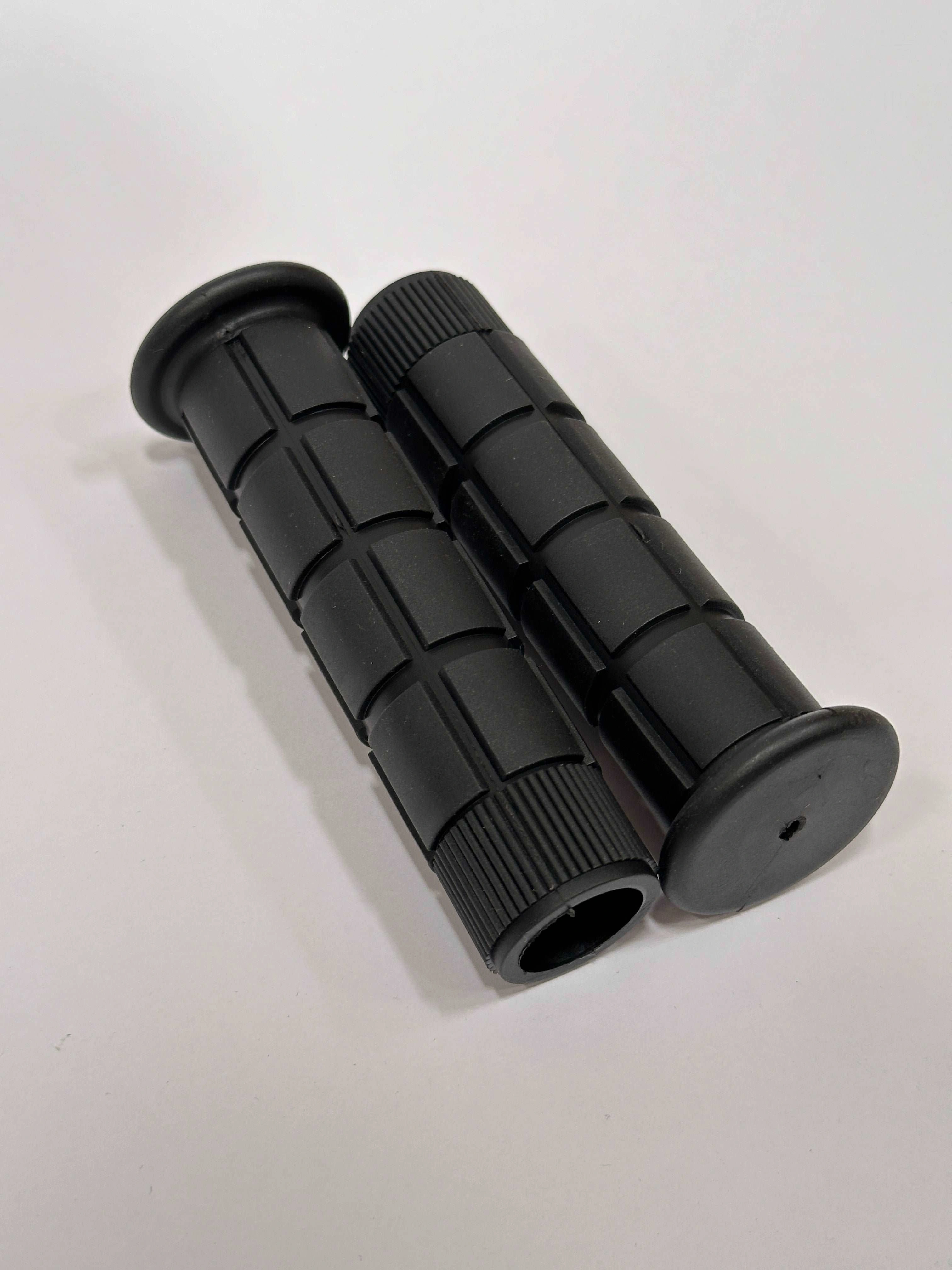 Fijne Handvatten: De Perfecte Grip voor Jouw Rit, Zeg Vaarwel aan Handvermoeidheid, Beleef Pure Fietsvreugde!